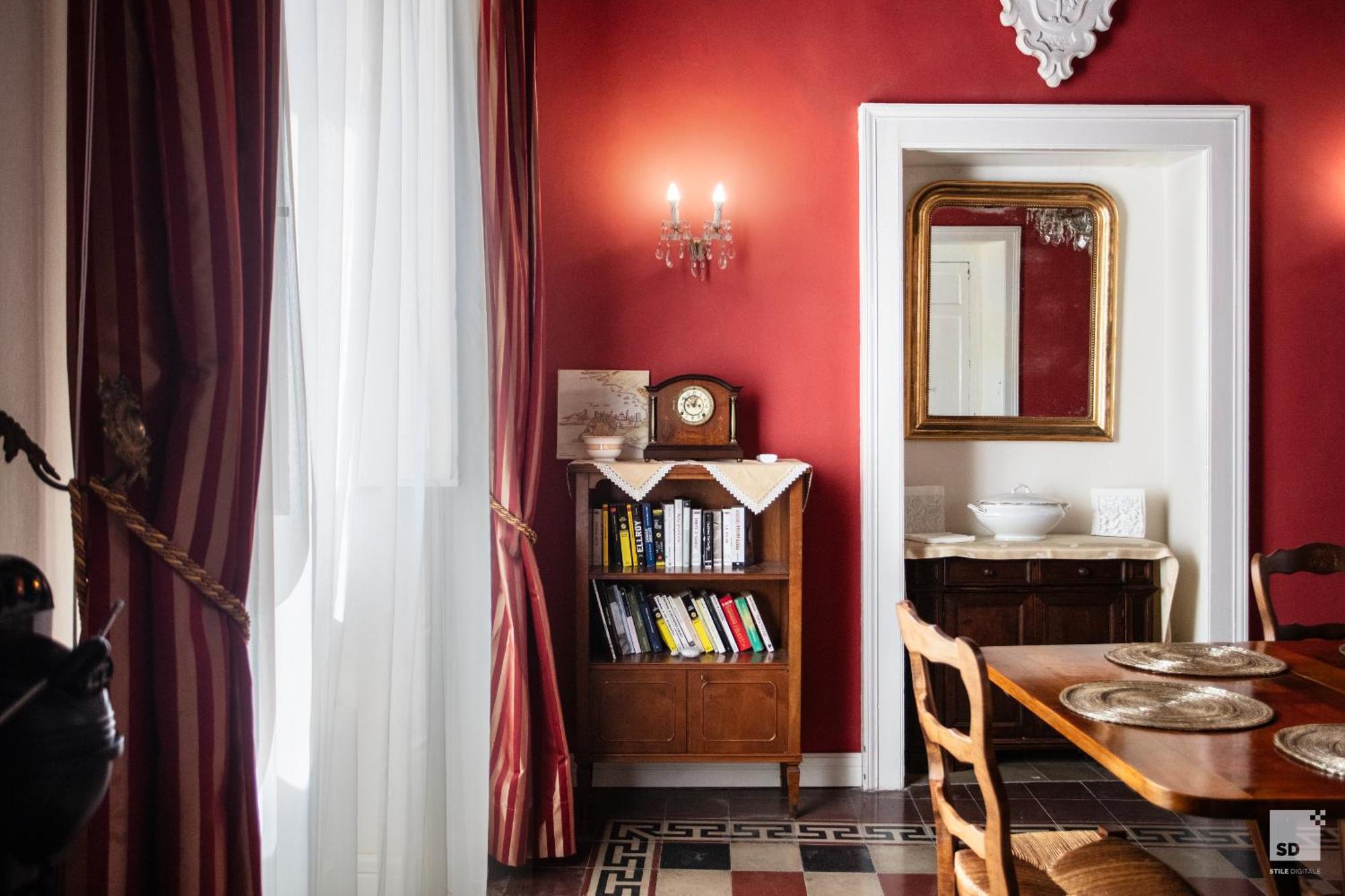 Palazzo Toraldo Di Francia Bed & Breakfast Tropea